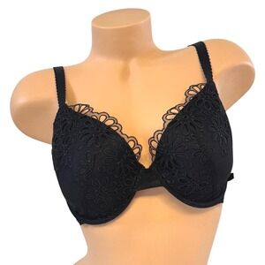 Victoria's Secret Size 38C Sexy Tee Daisy Eyelet Lightly‎ Lined Demi Bra Black